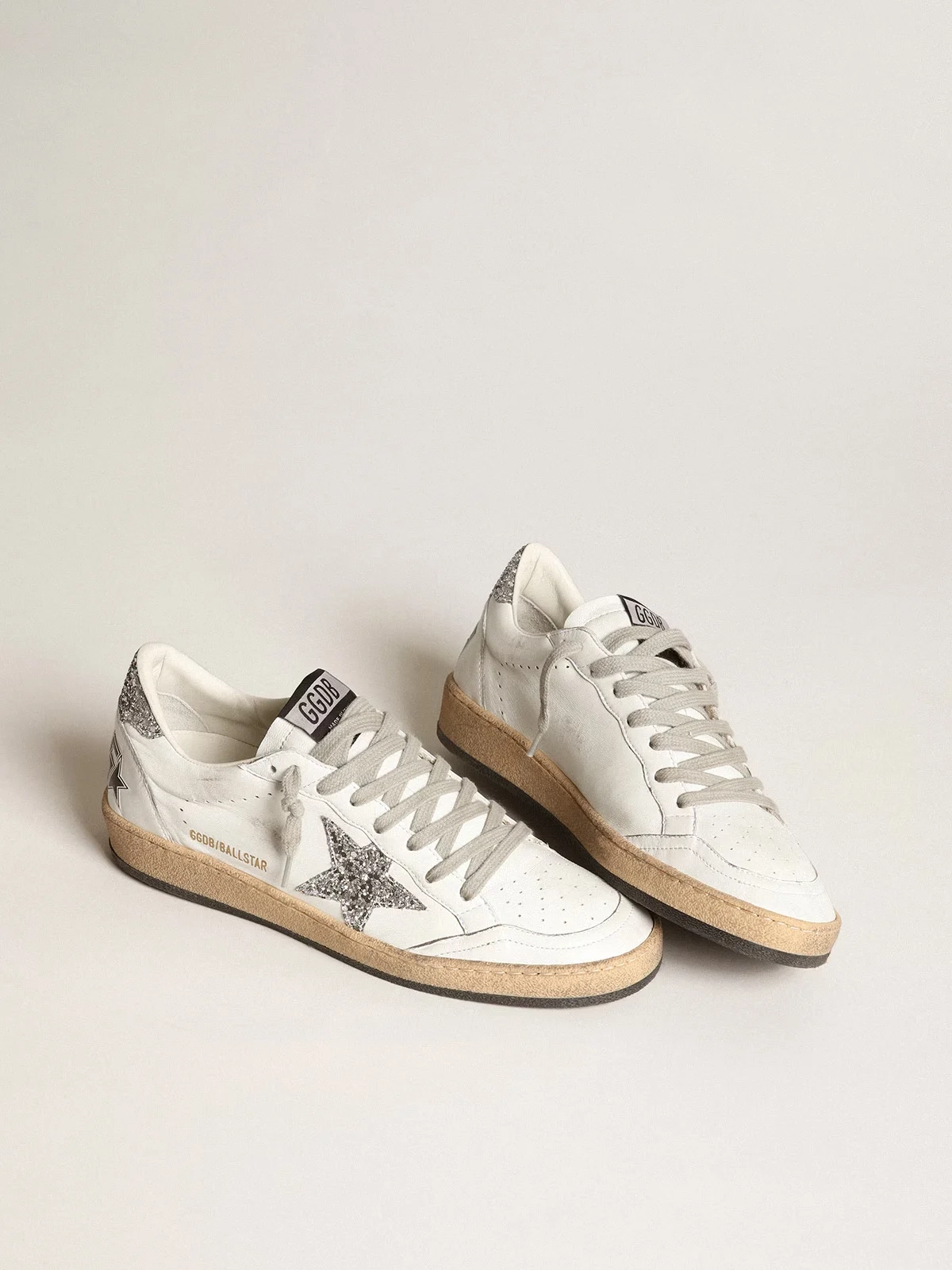 Womens Ball Star in nappa with white star and glitter heel tab