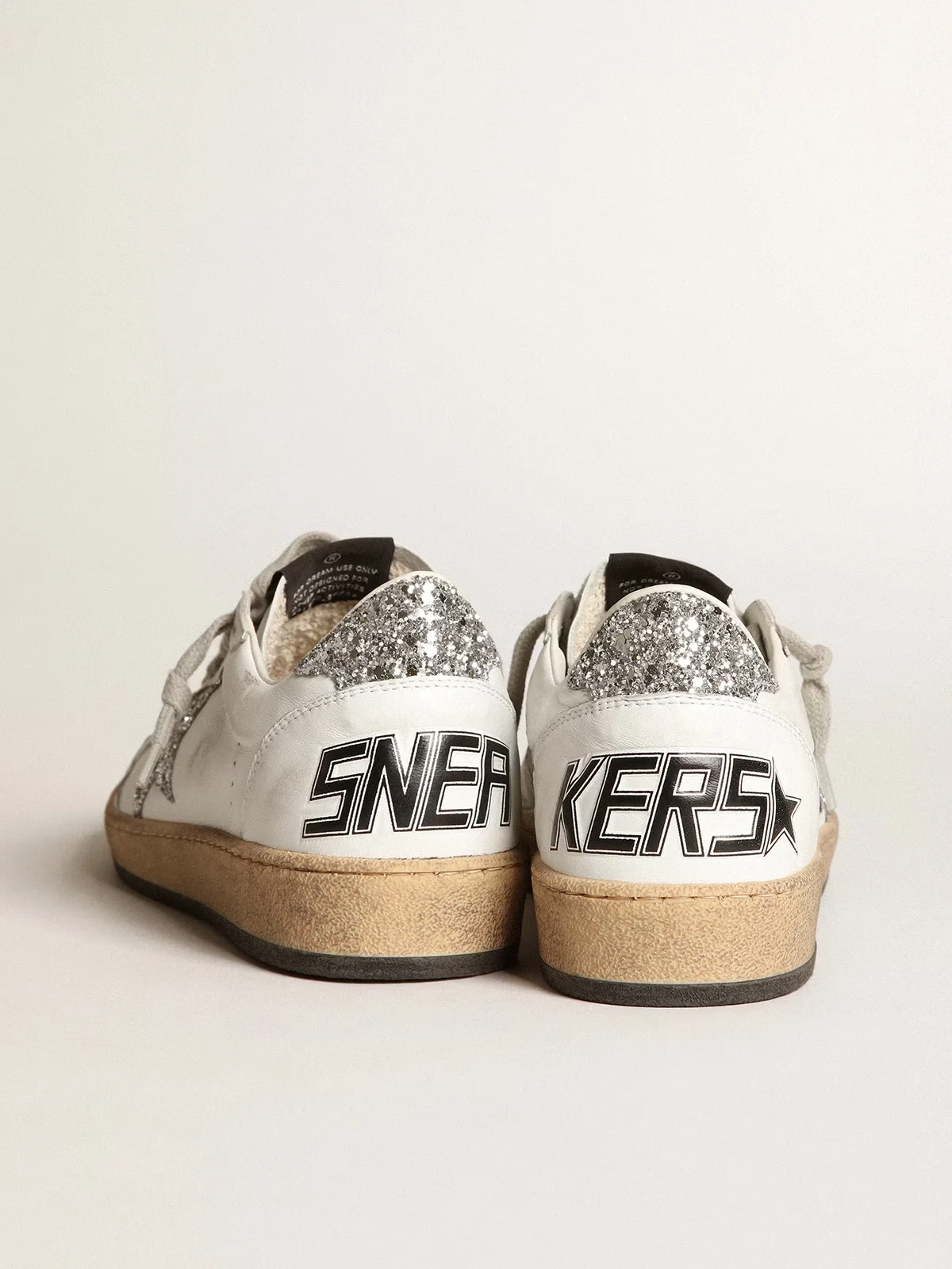 Womens Ball Star in nappa with white star and glitter heel tab