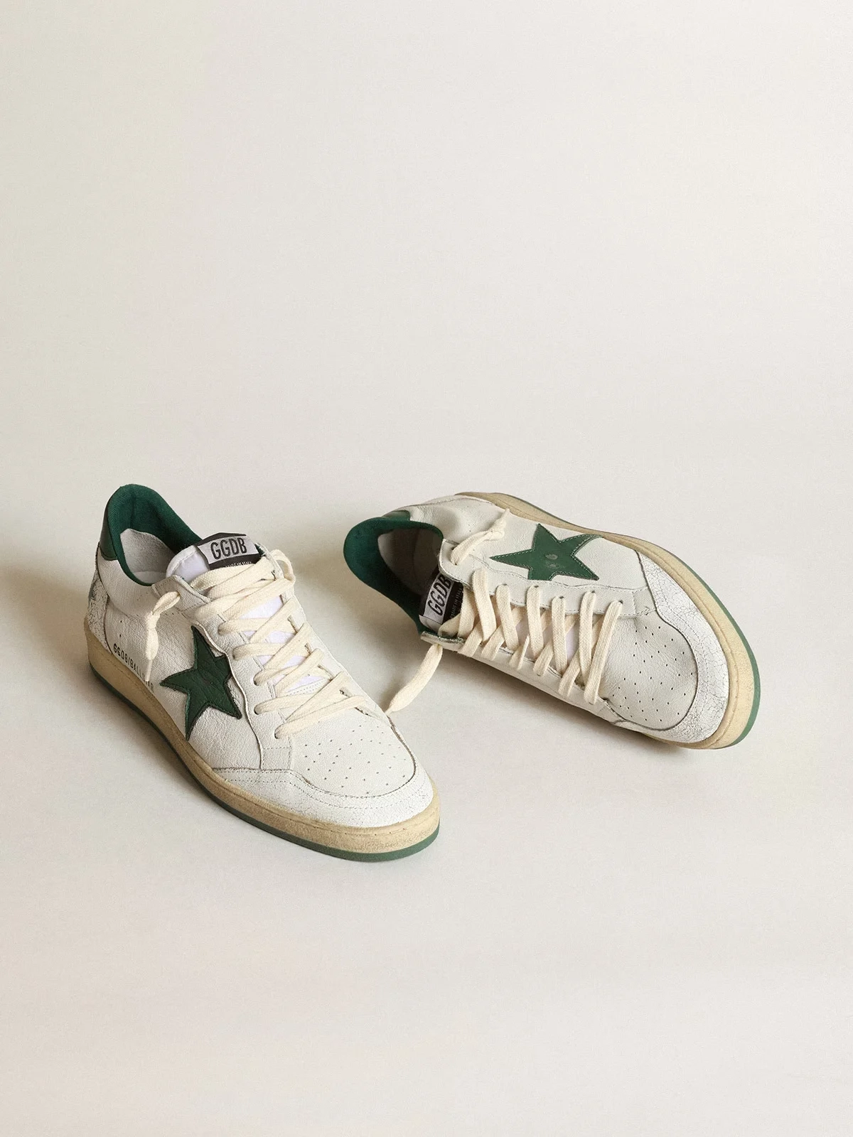 Womens Ball Star in white nappa leather with green leather star and heel tab